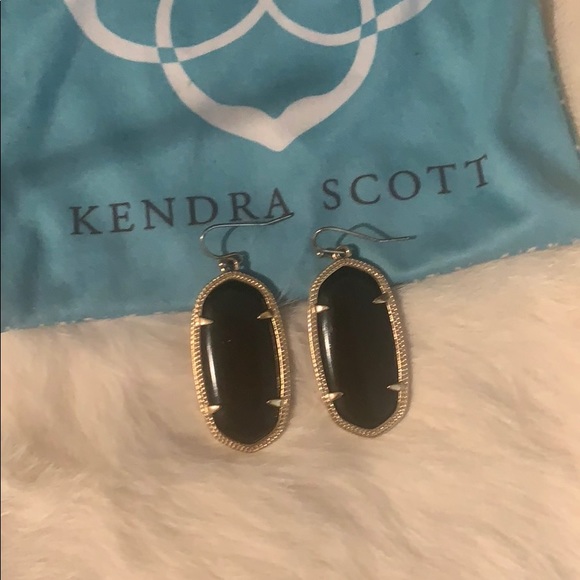 Kendra Scott Jewelry - Kendra Scott Elle Drop Earrings